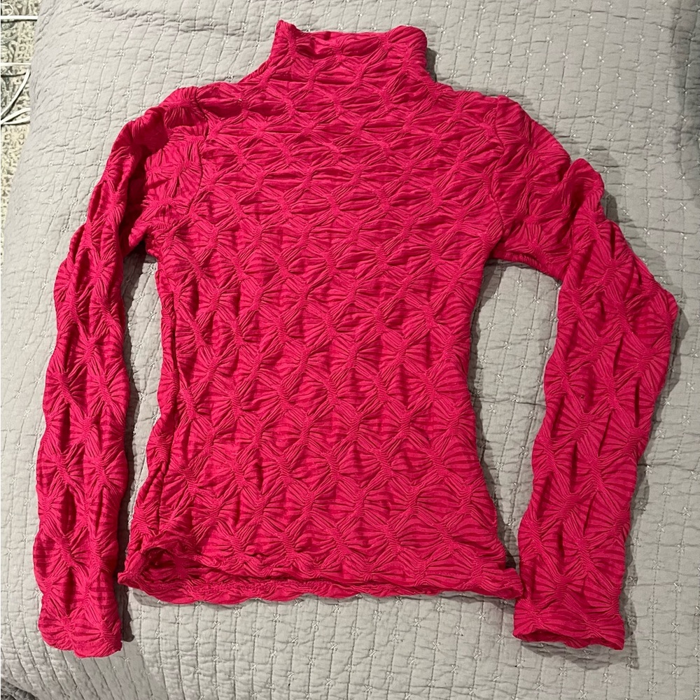 Chic Hot Pink Textured Long Sleeve Top